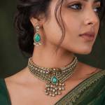 traditional necklace set